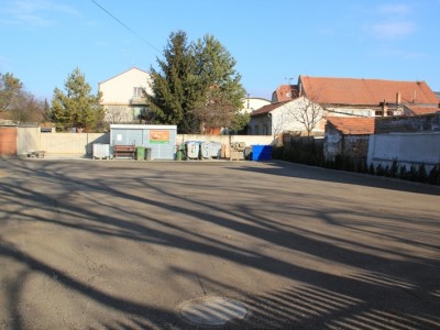 Sb�rn� dv�r po �prav�ch